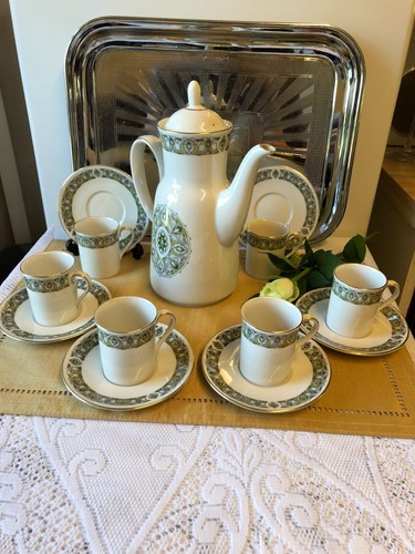 Royal doulton china rare - royal,