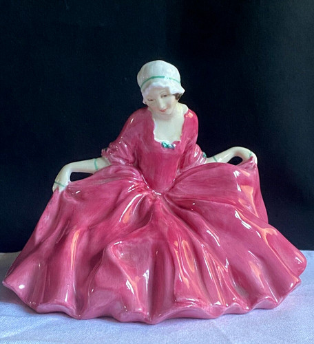 Very rare early royal doulton - royal,