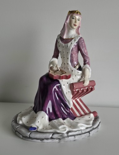 Rare royal doulton figurine - doulton,